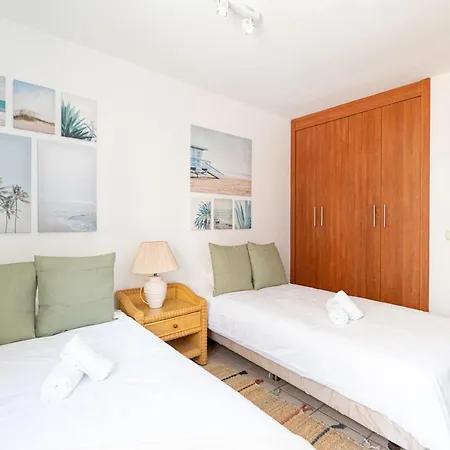 Apartment Apartamento Con Terraza Y Piscina A 500M Playa De Esquinzo